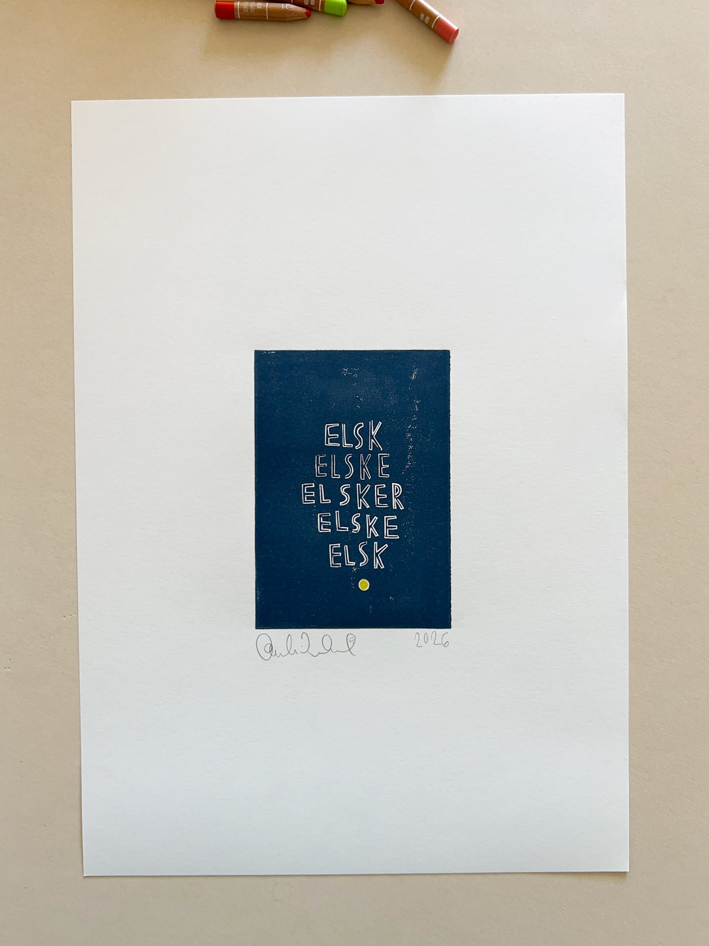 Elsk, elske, elsker, elske, elsk (linoleumstryk)