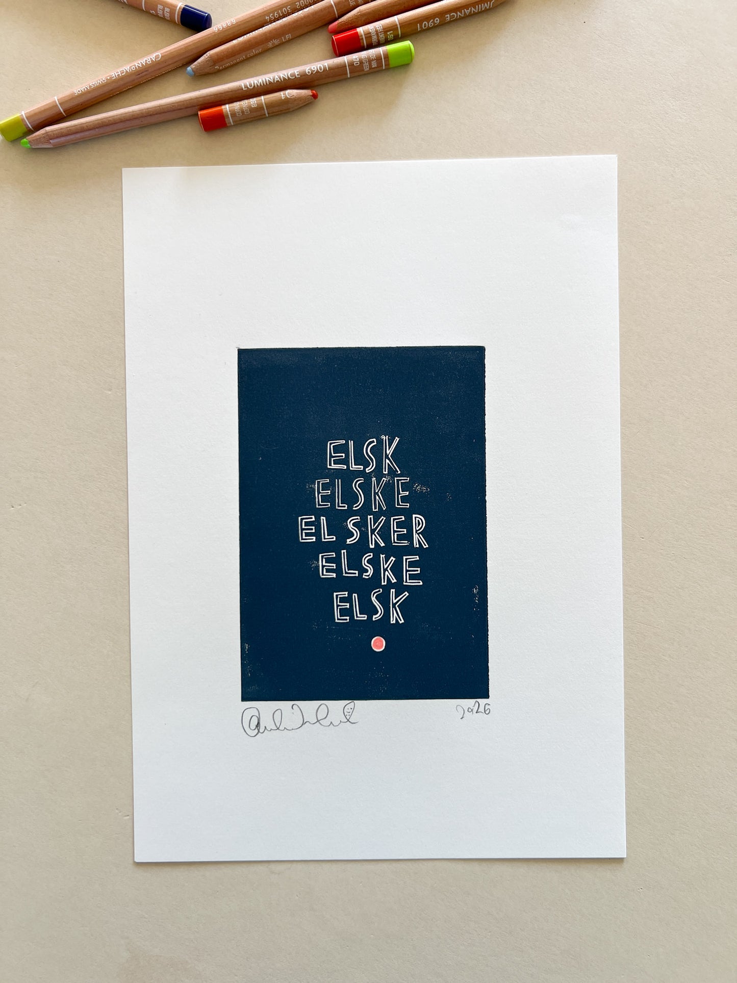Elsk, elske, elsker, elske, elsk (linoleumstryk)