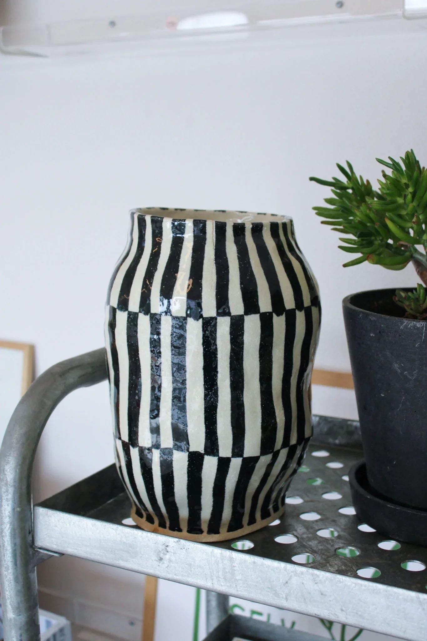 Unika dekorativ stentøjsvase - Amanda Zimmerlund Kunst